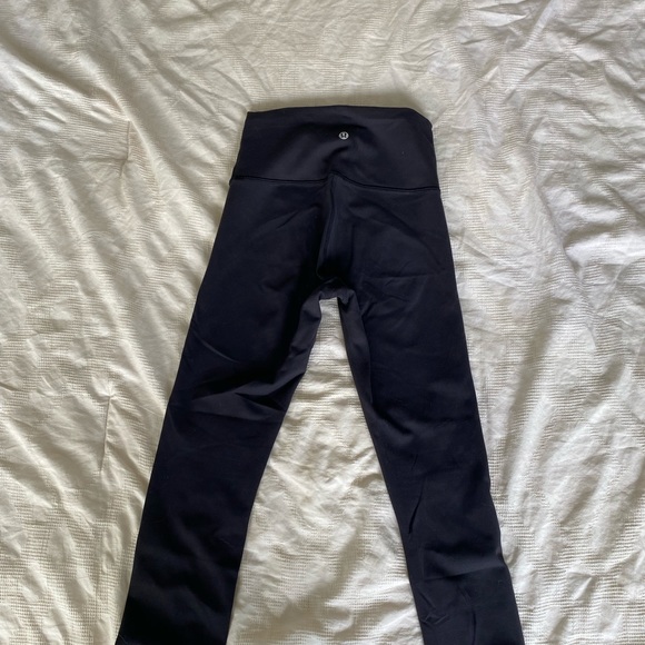 Lululemon Wonder Train Sz 4 25” Black - Picture 2 of 5
